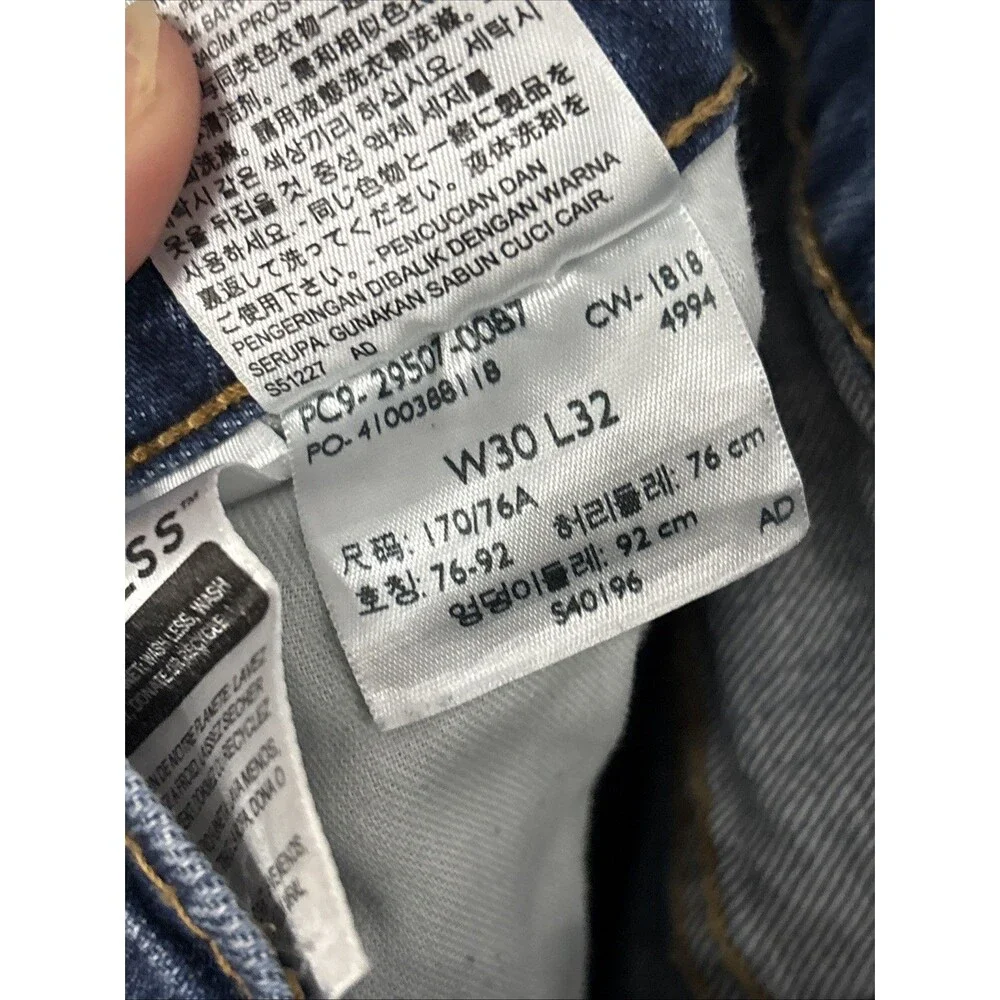 Levi's 502 Men’s Denim Jeans, Medium Wash, Size 30/32 Broke In